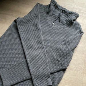 LL Bean Women's Quilted Sweatshirt